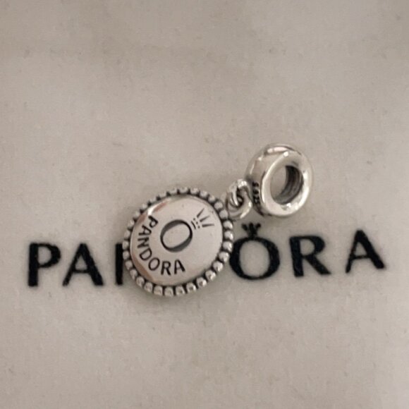 Pandora Russia Flag Exclusive Charm Pendant - Picture 4 of 4